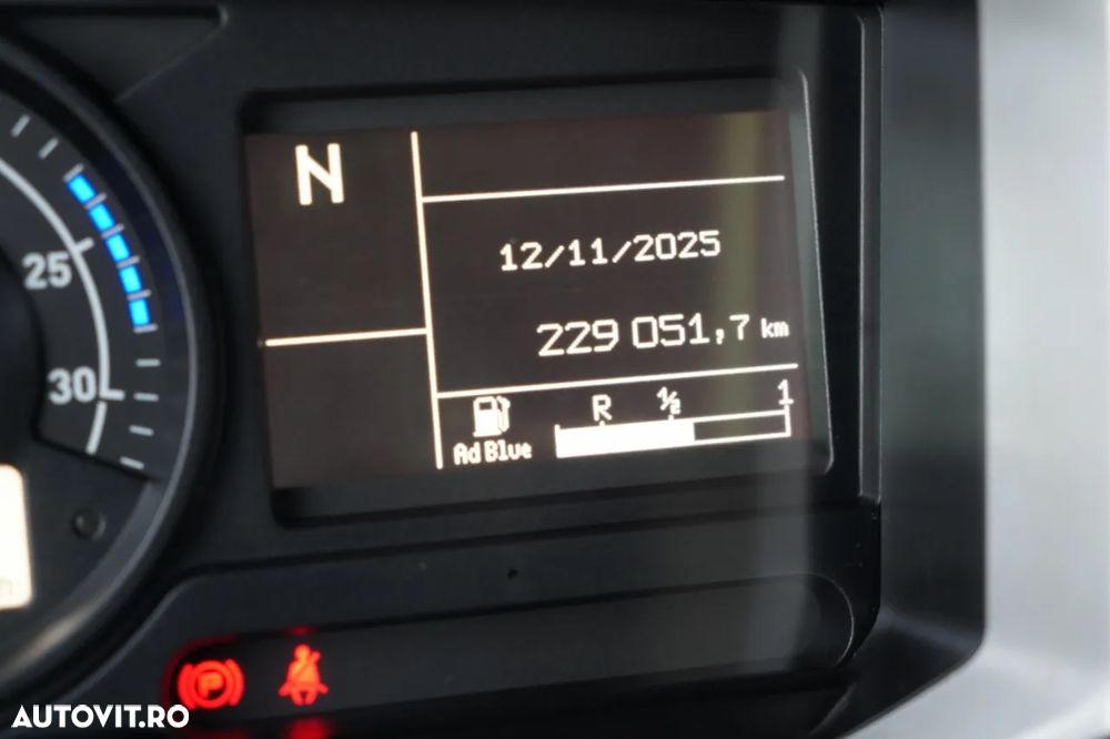 Renault D 240 / 4x2 / CONTAINER / 7.7 M / DHOLLANDIA LIFT / EURO 6 - 37