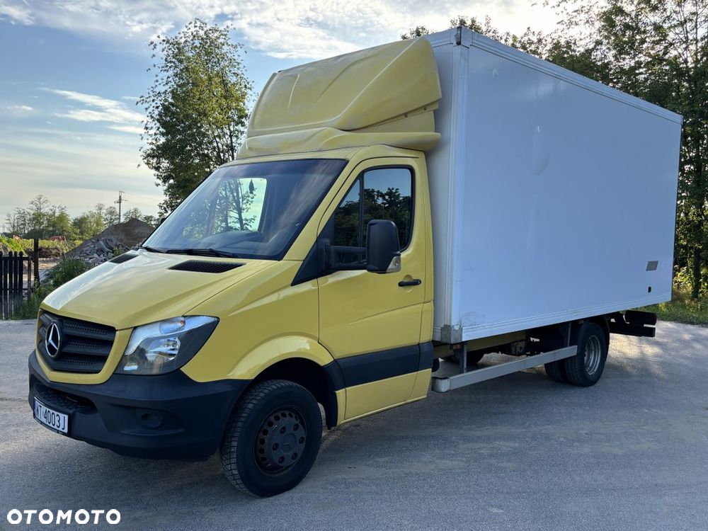 Mercedes-Benz Sprinter 514 - 17