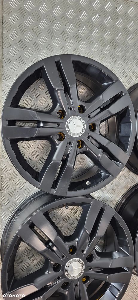 Mercedes G Klasa W463 4x Felgi Aluminiowe 18 5x130 - 4