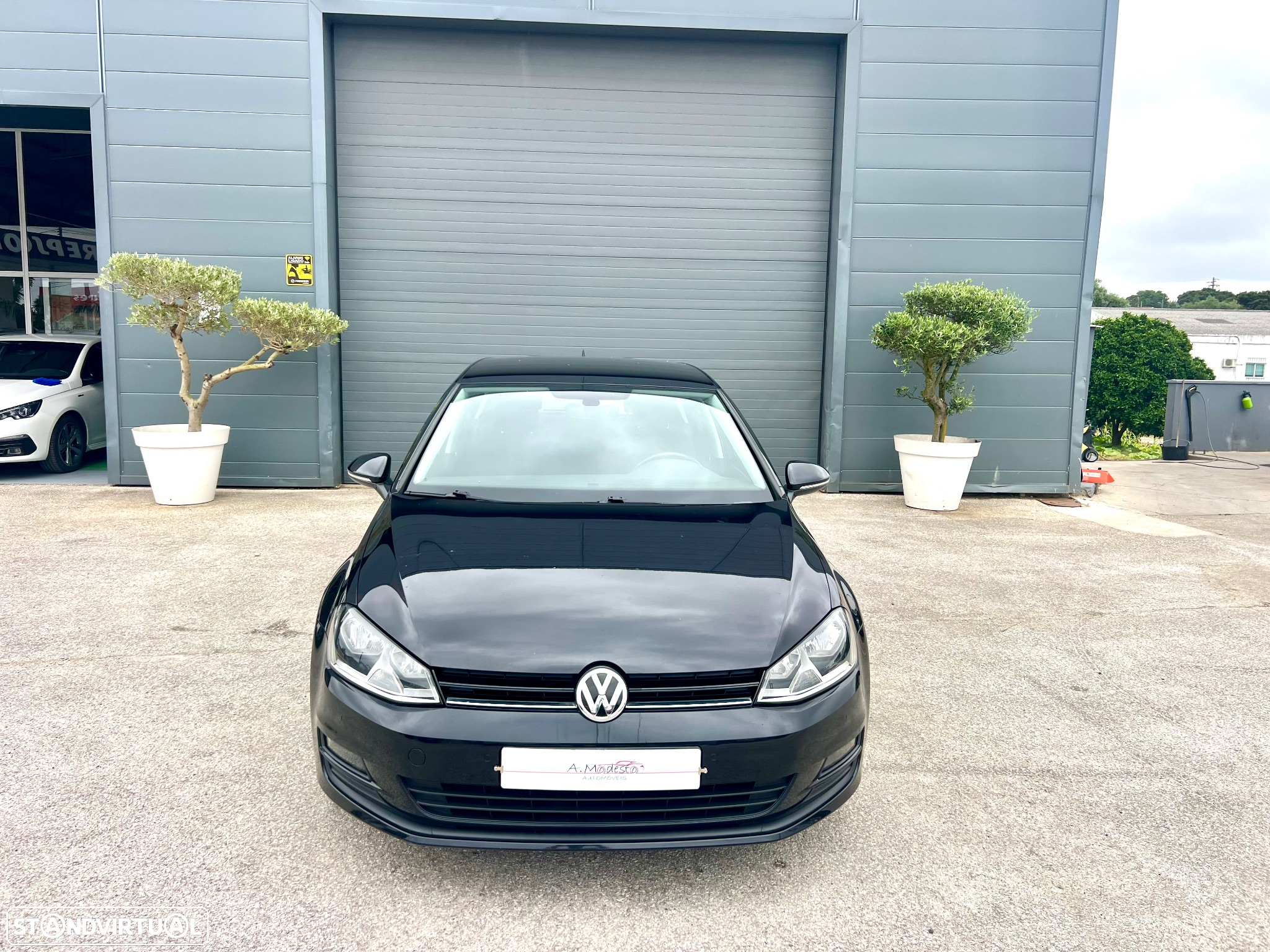 VW Golf 1.6 TDi Highline - 9