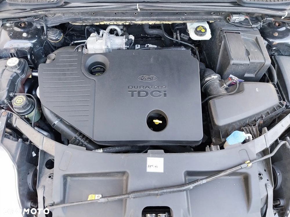 Ford Mondeo 1.8 TDCi Trend - 11