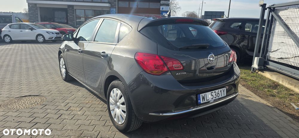 Opel Astra - 3