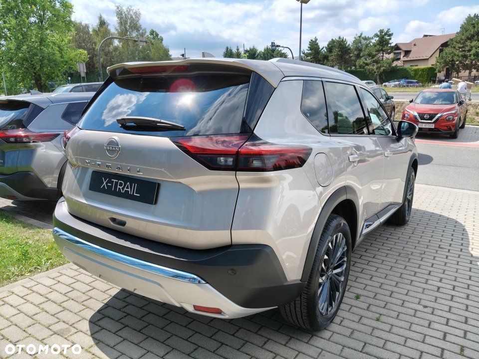 Nissan X-Trail - 4
