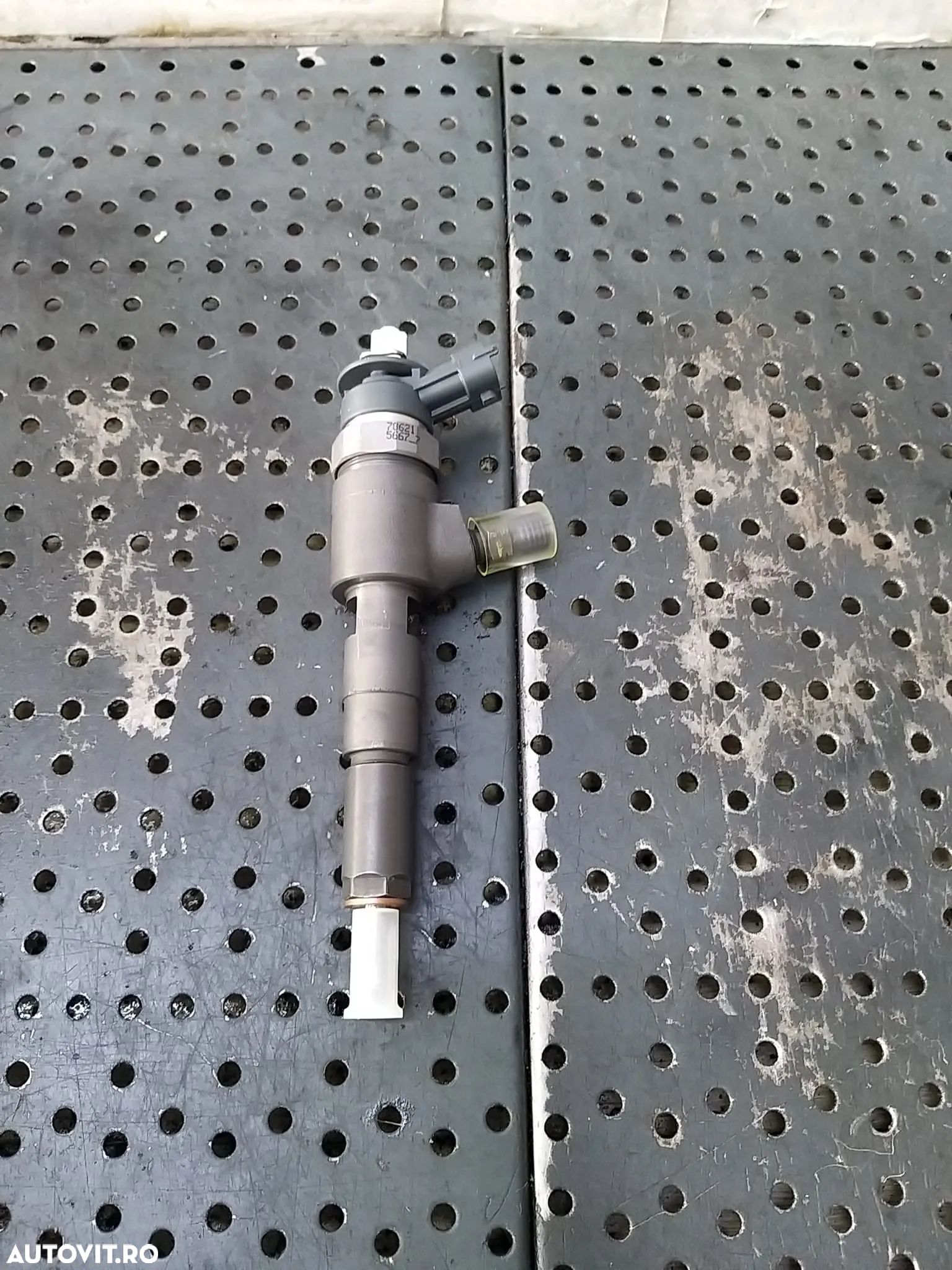 Injector nou 1.4 hdi peugeot 206 0445110135 - 1