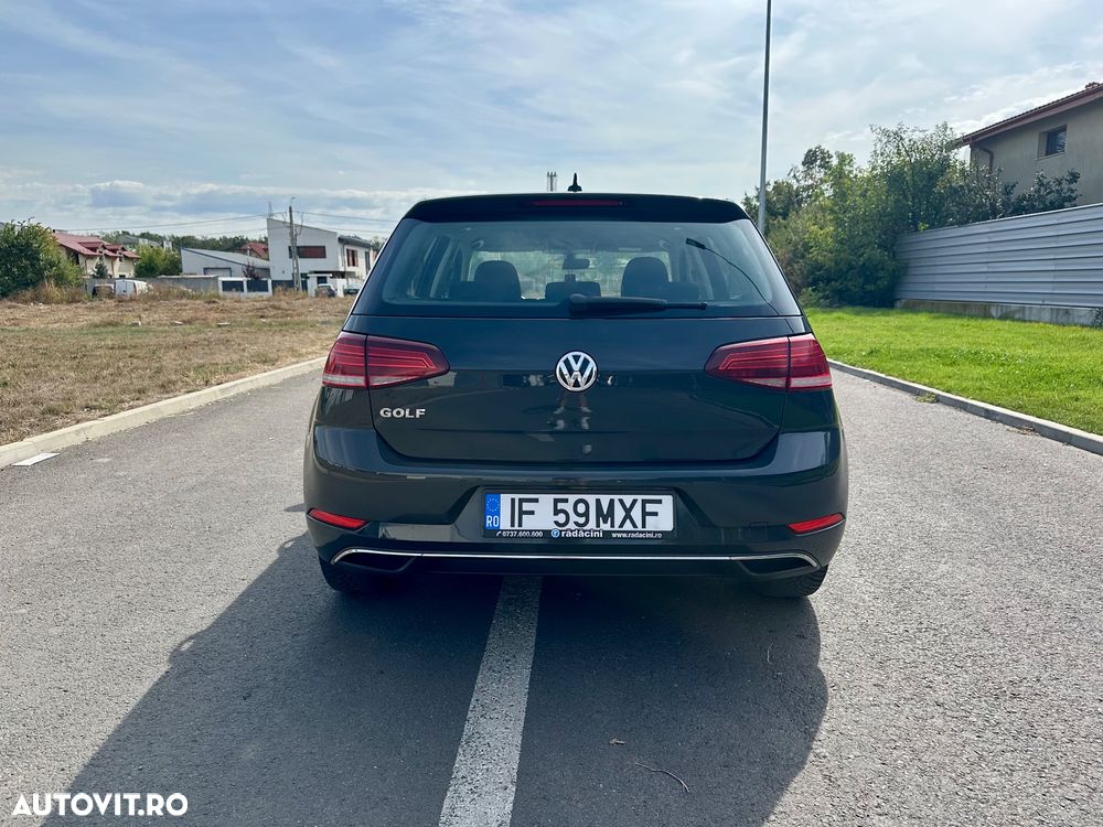 Volkswagen Golf 1.6 TDI Highline - 10