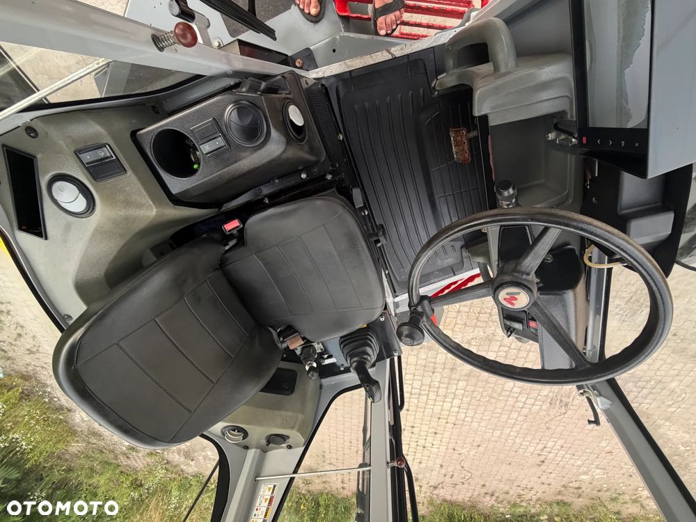 Wacker Neuson DW60 Wozidło Obrotowe 4x4. 6 ton ładowność z Pełną kabiną. OBROTOWA koleba 1350 mtg. 2021 rok. Jak nowe z salonu PERKINS turbo silnik. Pochodzi z Norweskiego Gospodarstwa Ziemniaczanego! Pełne sterowanie dżojstik REWERS HYDROSTATIC Ogrzewana Kabina Opony zero zużycia. Aktualna DEKRA. Kamery wysokiej jakośći! Zero luzów i wycieków. Szybka wolna jazda. Wielka Okazja. Ośswietlenie Rozbudowane. Hak kulka - 15