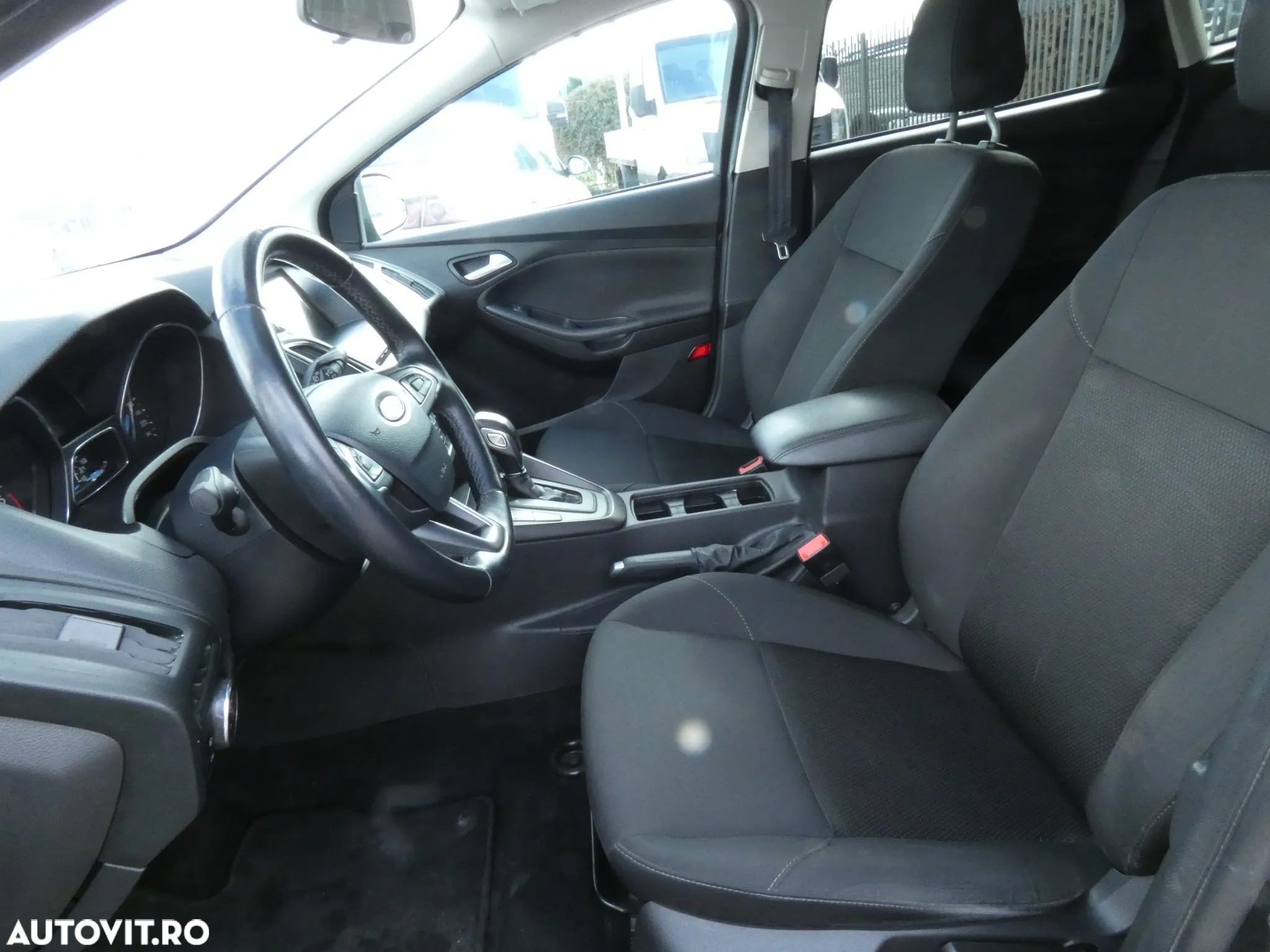 Ford Focus 1.5 EcoBlue ST-Line - 16