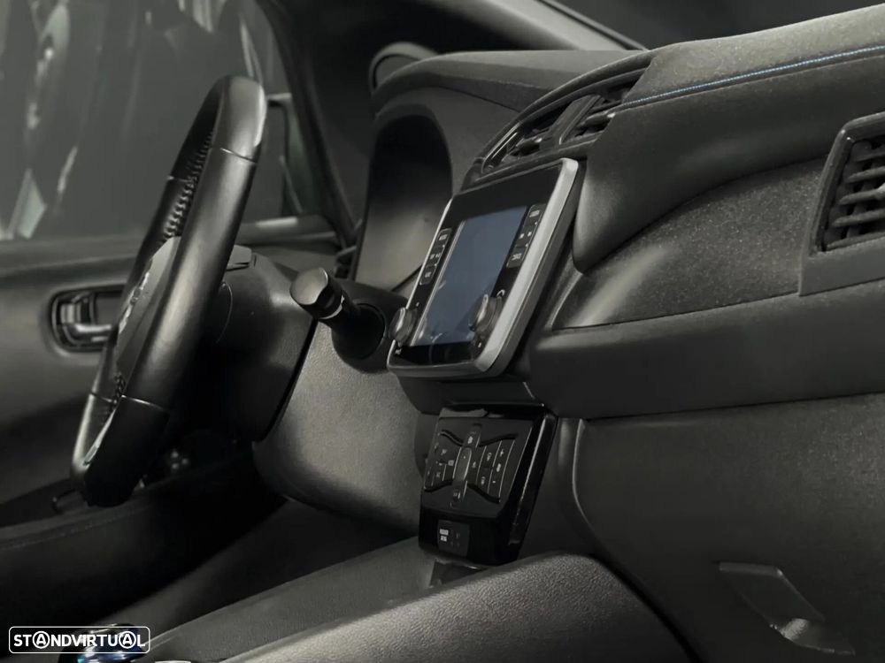 Nissan Leaf - 6