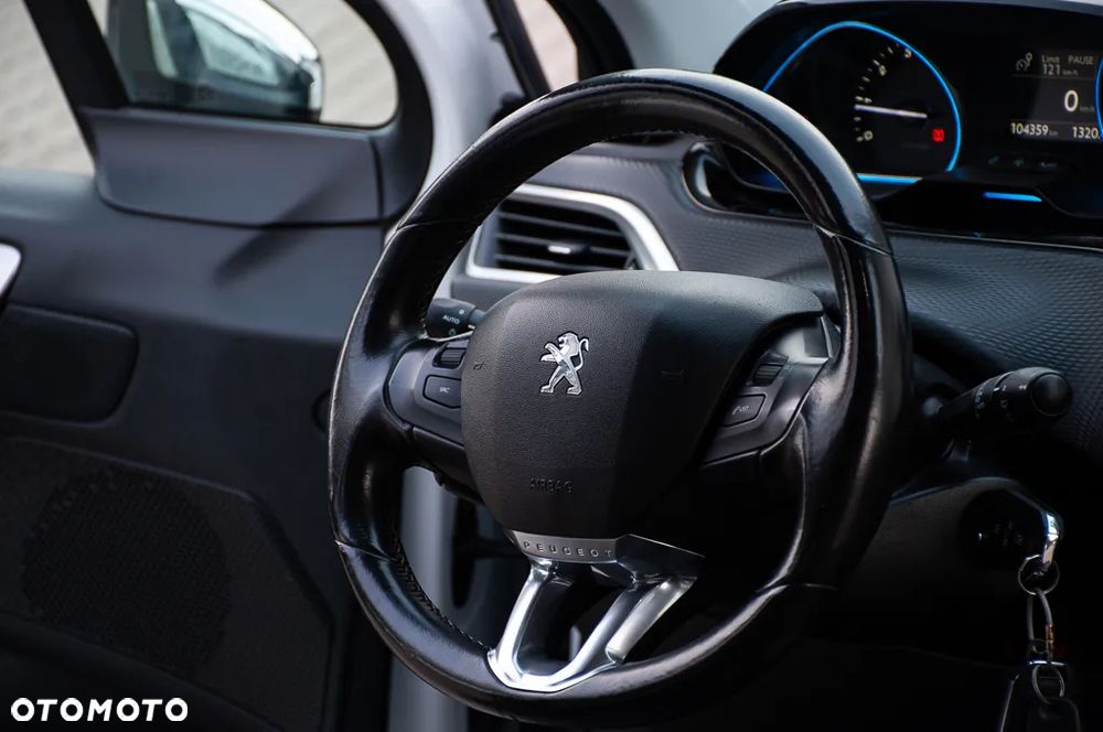 Peugeot 2008 120 VTI Allure - 20