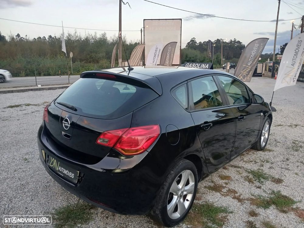Opel Astra - 13