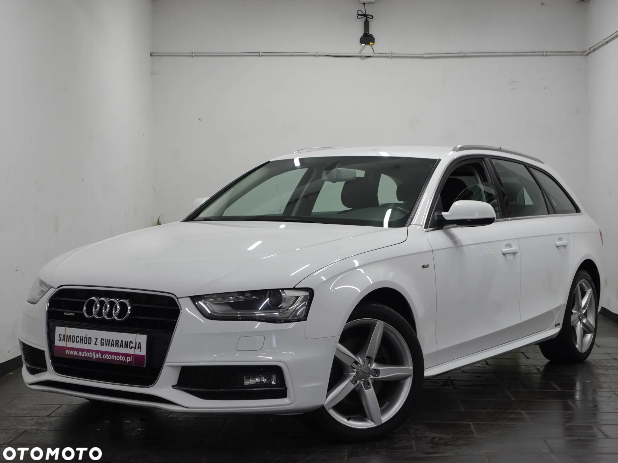 Audi A4 Avant 2.0 TDI DPF clean diesel quattro S line Sportpaket - 14