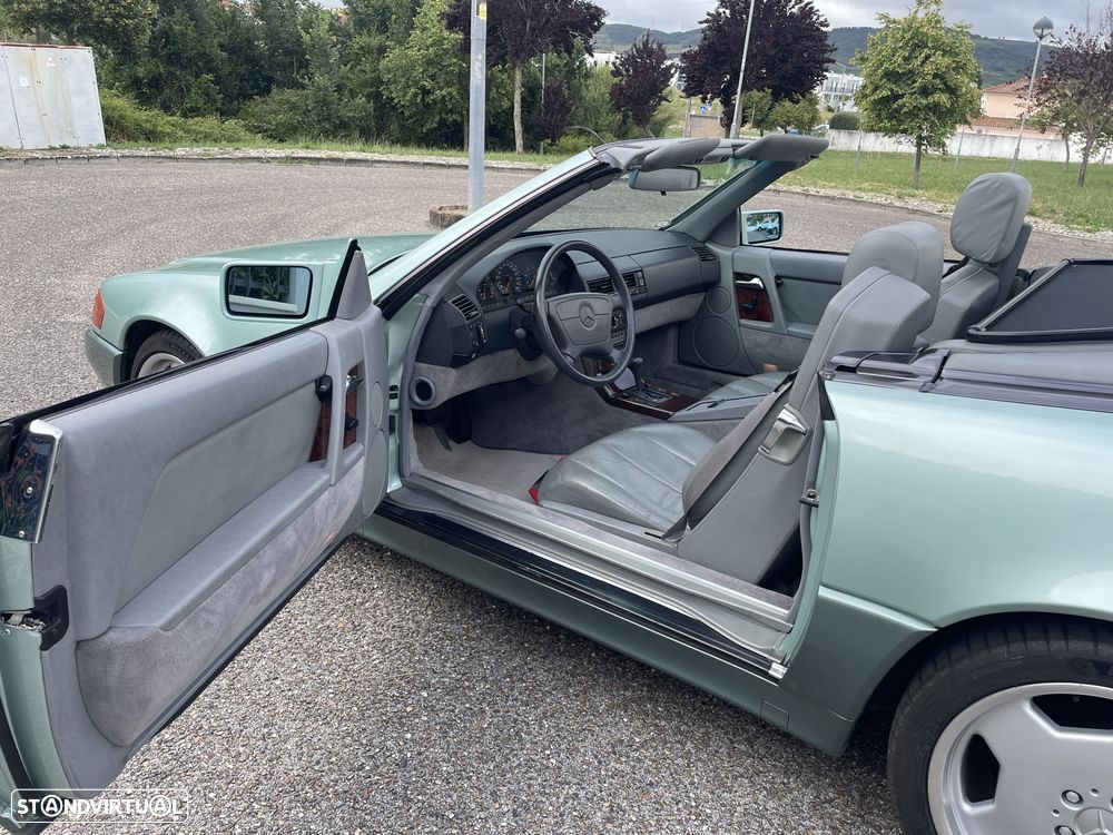 Mercedes-Benz SL 500 Standard - 38