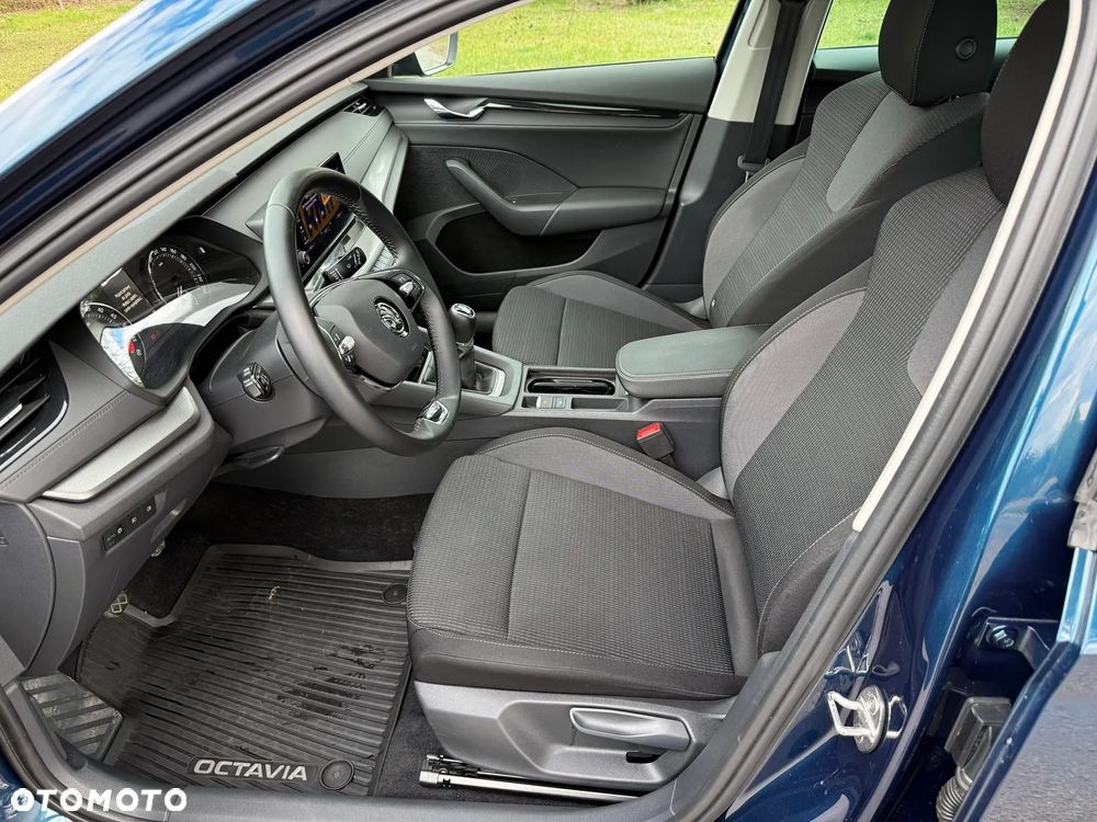 Skoda Octavia 2.0 TDI Ambition - 12