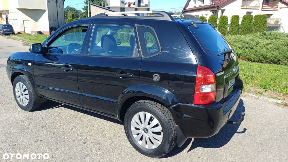 Hyundai Tucson 2.0 Comfort 2WD - 4