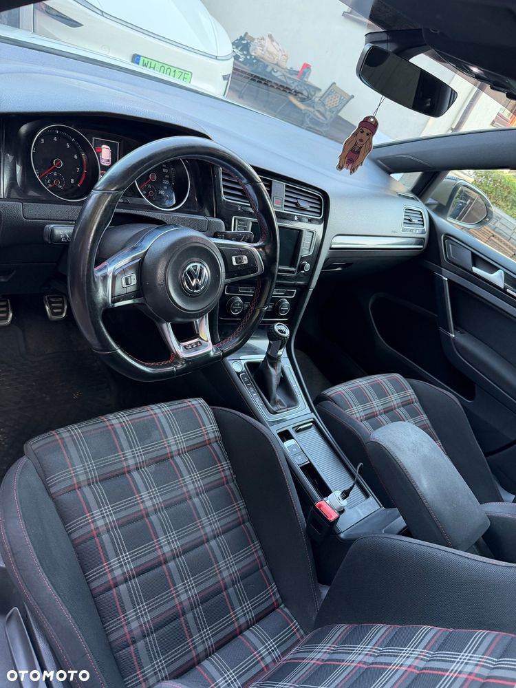 Volkswagen Golf 2.0 TSI BMT GTI Performance - 7