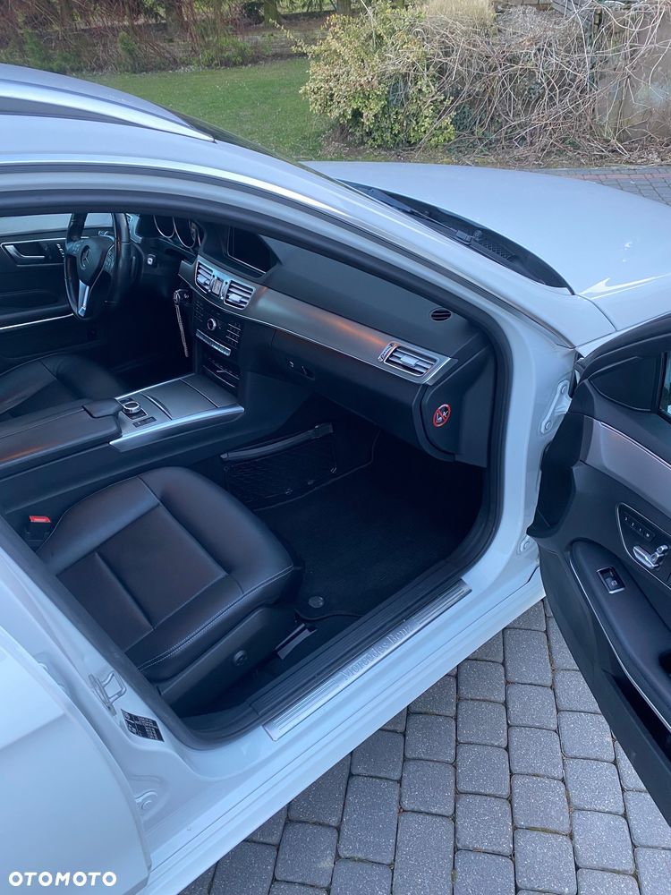 Mercedes-Benz Klasa E 350 BlueTEC 4-Matic Avantgarde - 12