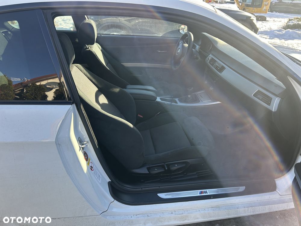 BMW Seria 3 320d - 16