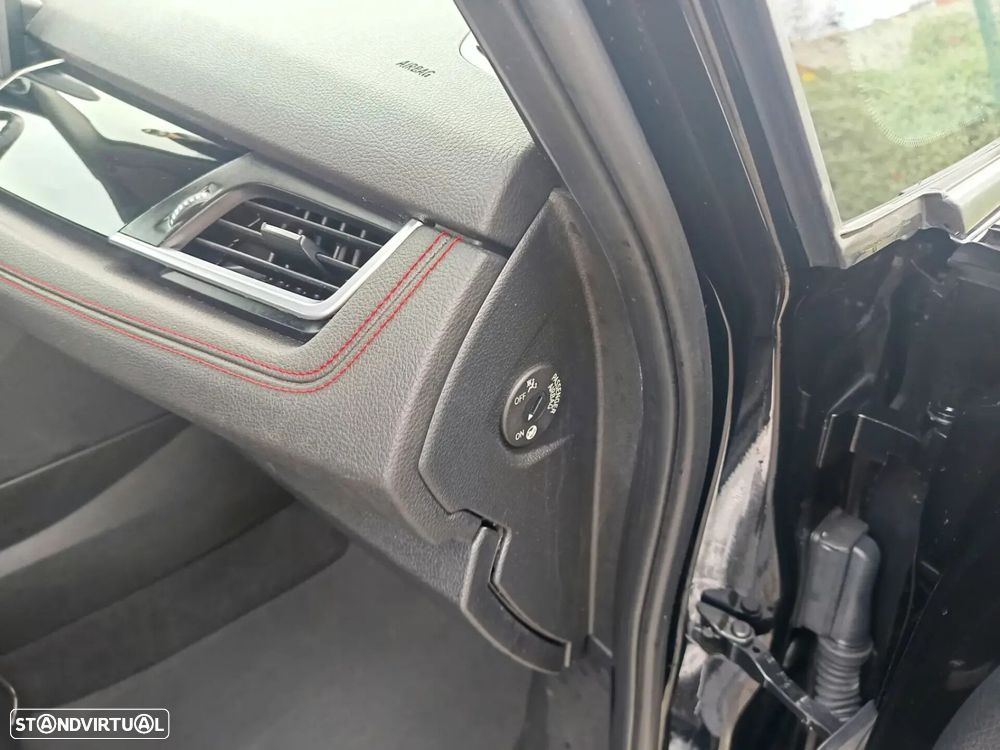 BMW 218 Active Tourer - 15