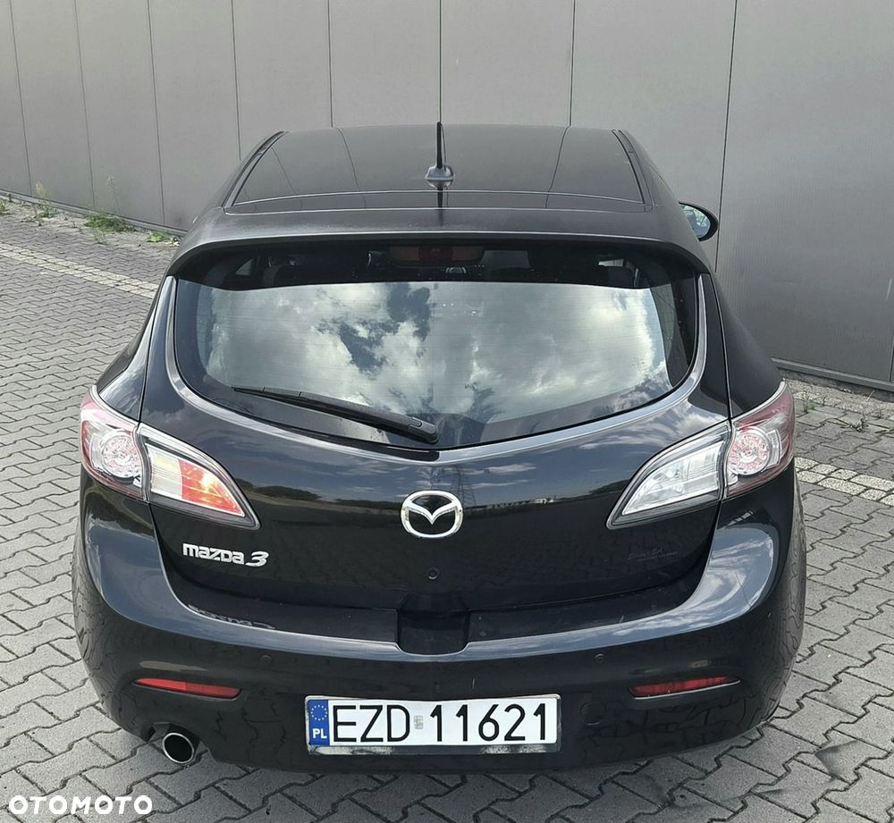 Mazda 3 1.6 CD Exclusive + - 11