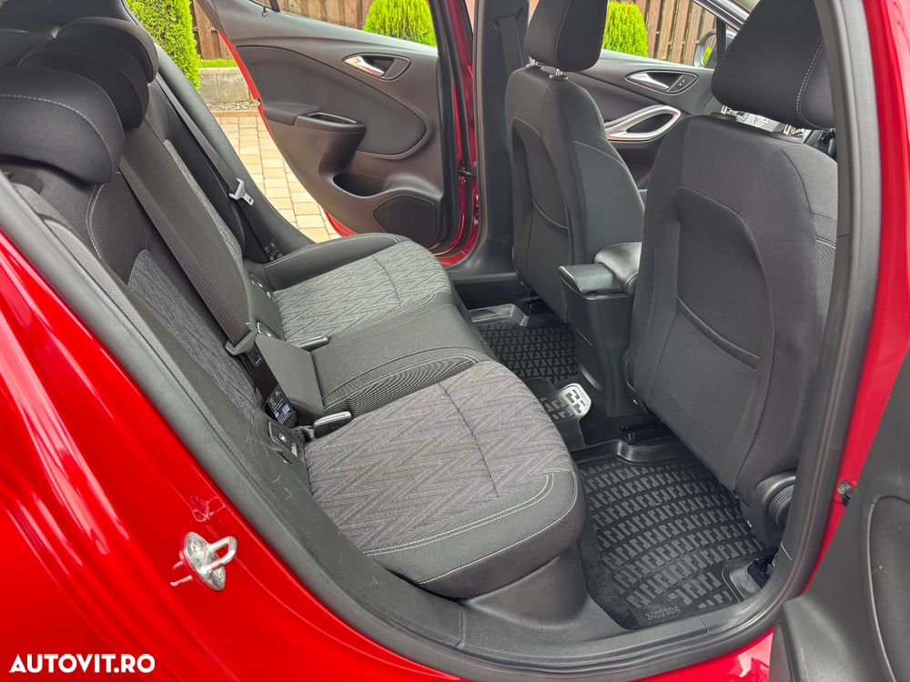 Opel Astra 1.2 Turbo Start/Stop Business Elegance - 9