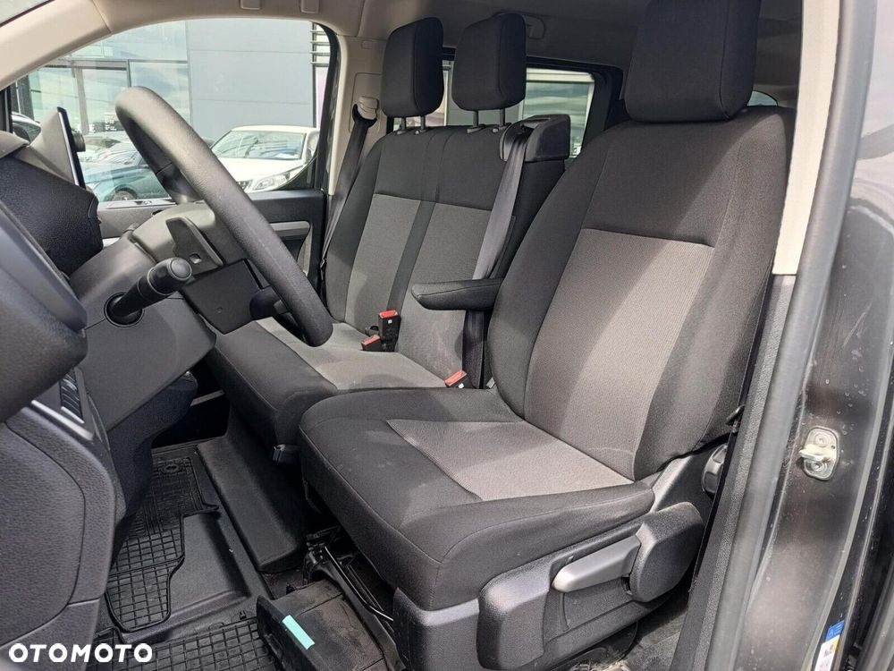 Peugeot Traveller 2.0 BlueHDi Long Business EAT8 - 11