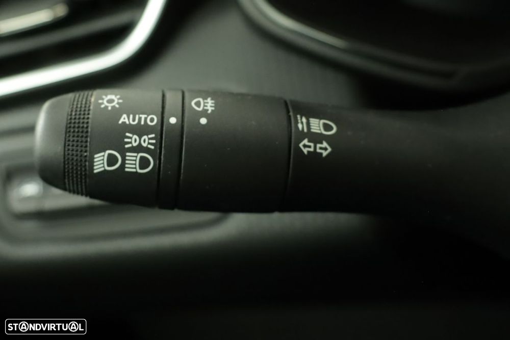 Mitsubishi Colt 1.0 MPI-T Launch Edition - 16