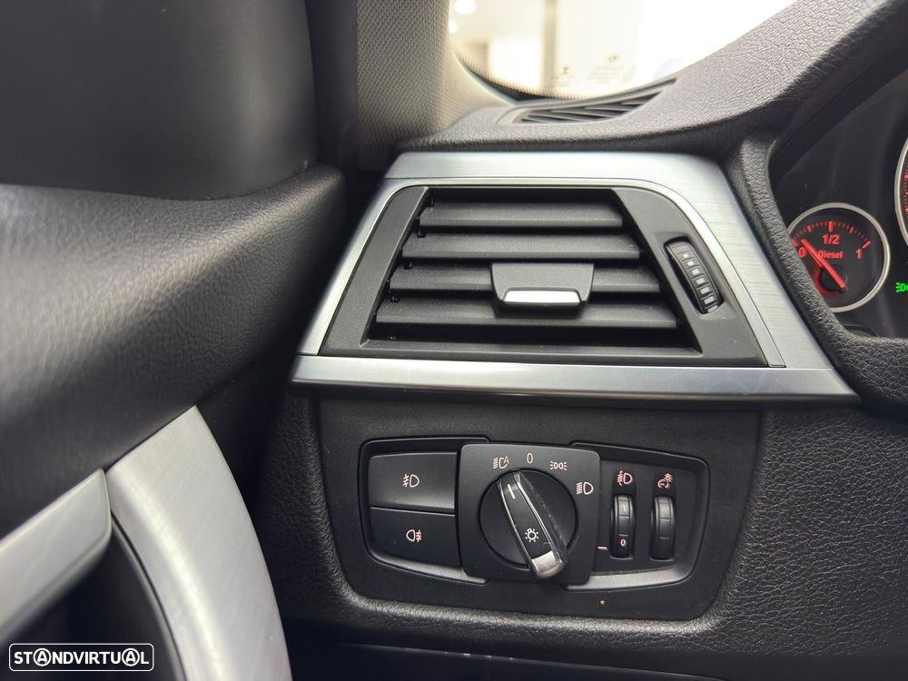 BMW 318 d Line Sport Auto - 33