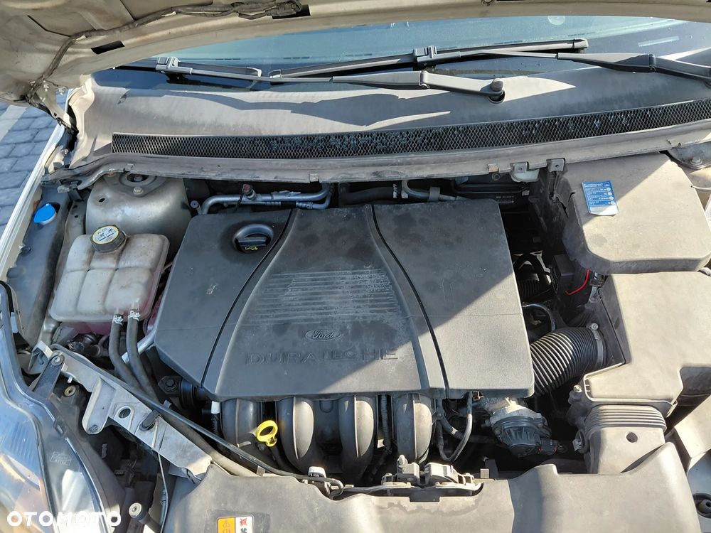 Ford Focus 1.8 FF Ambiente - 20