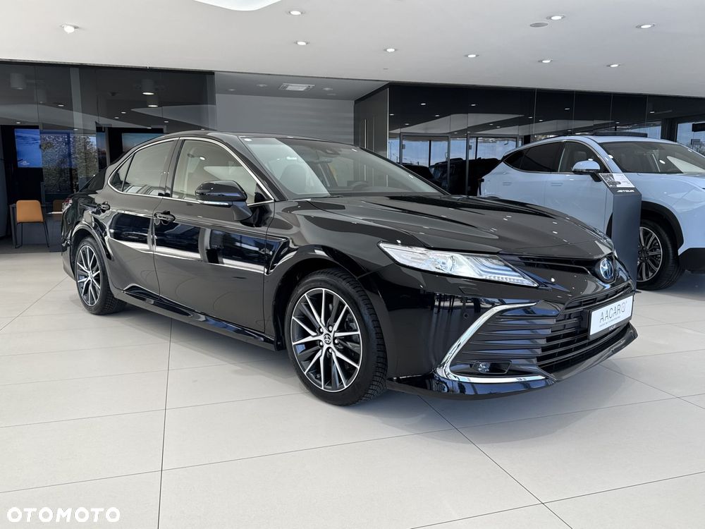 Toyota Camry 2.5 Hybrid Executive CVT - 6