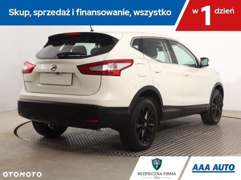 Nissan Qashqai - 7