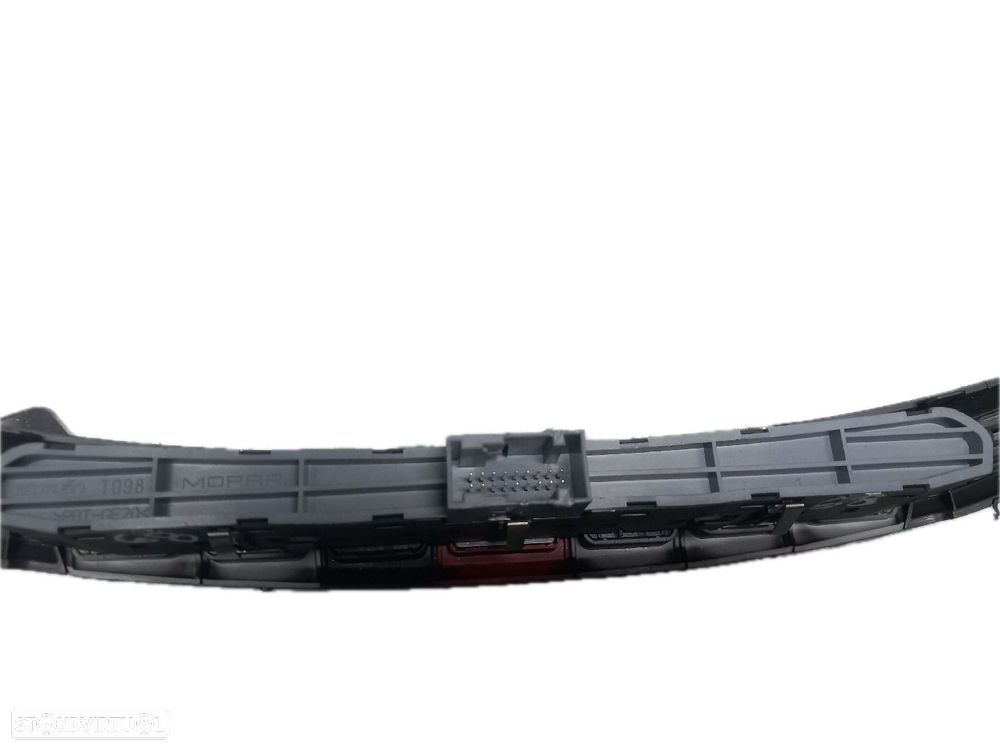 Botão De 4 Piscas Fiat Tipo Hatchback (356_) - 3