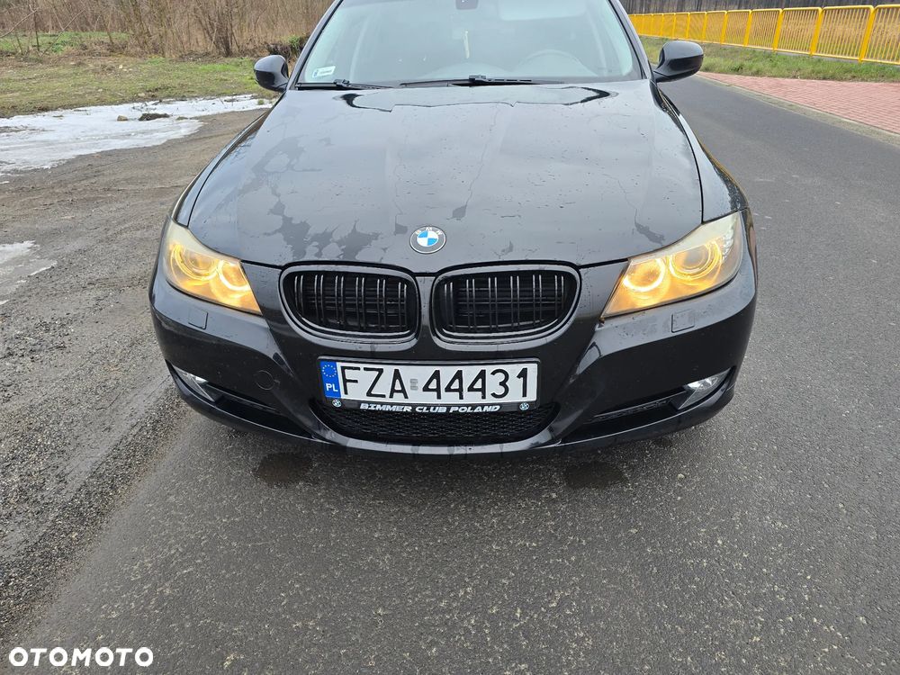 BMW Seria 3 - 16