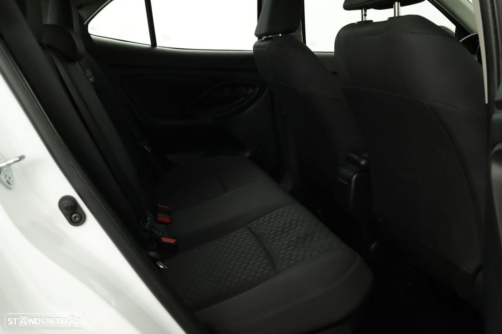 Toyota Yaris Cross 1.5 HDF Comfort - 21