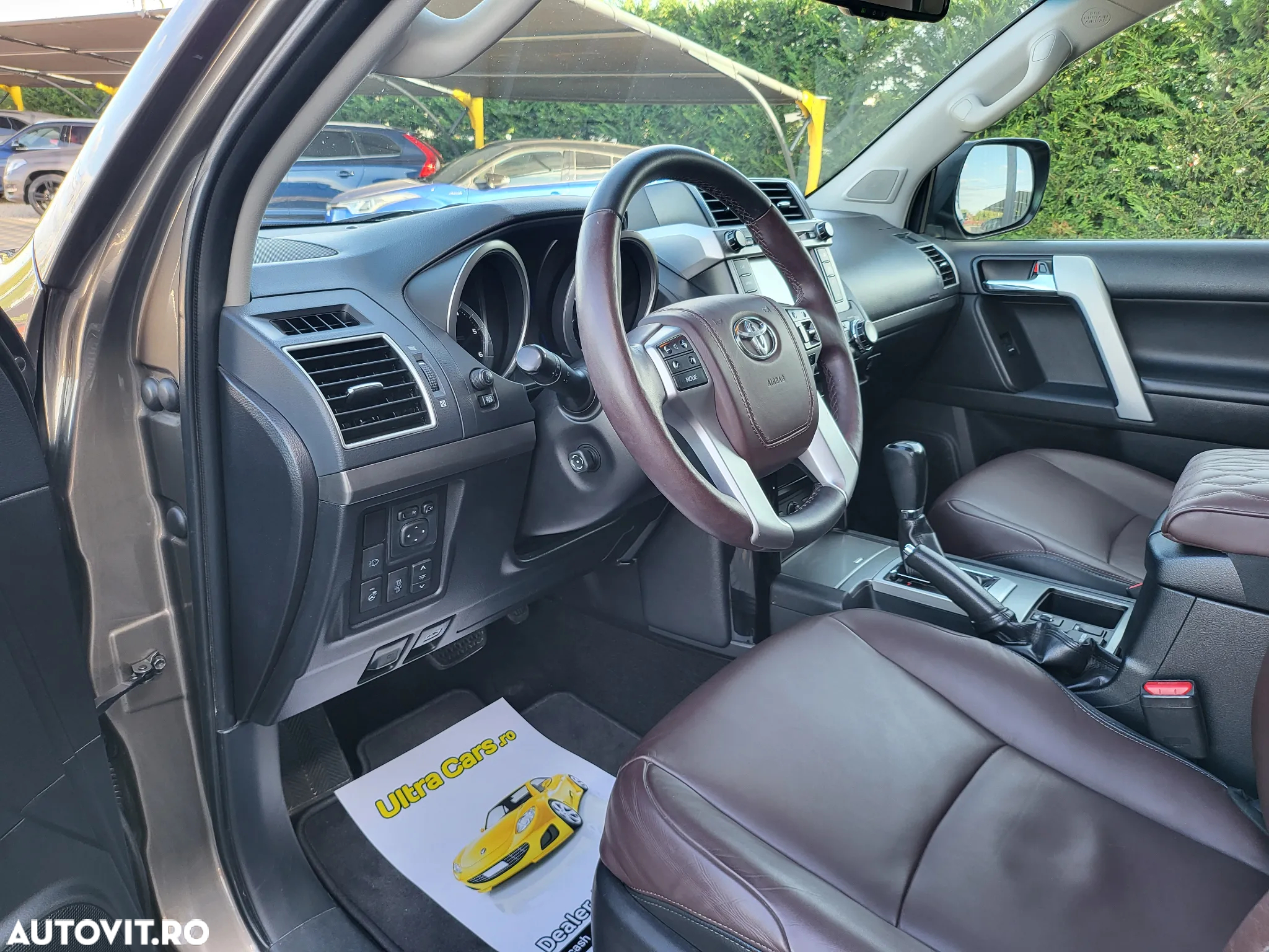 Toyota Land Cruiser 2.8l Turbo D-4D Aut. Luxury - 16