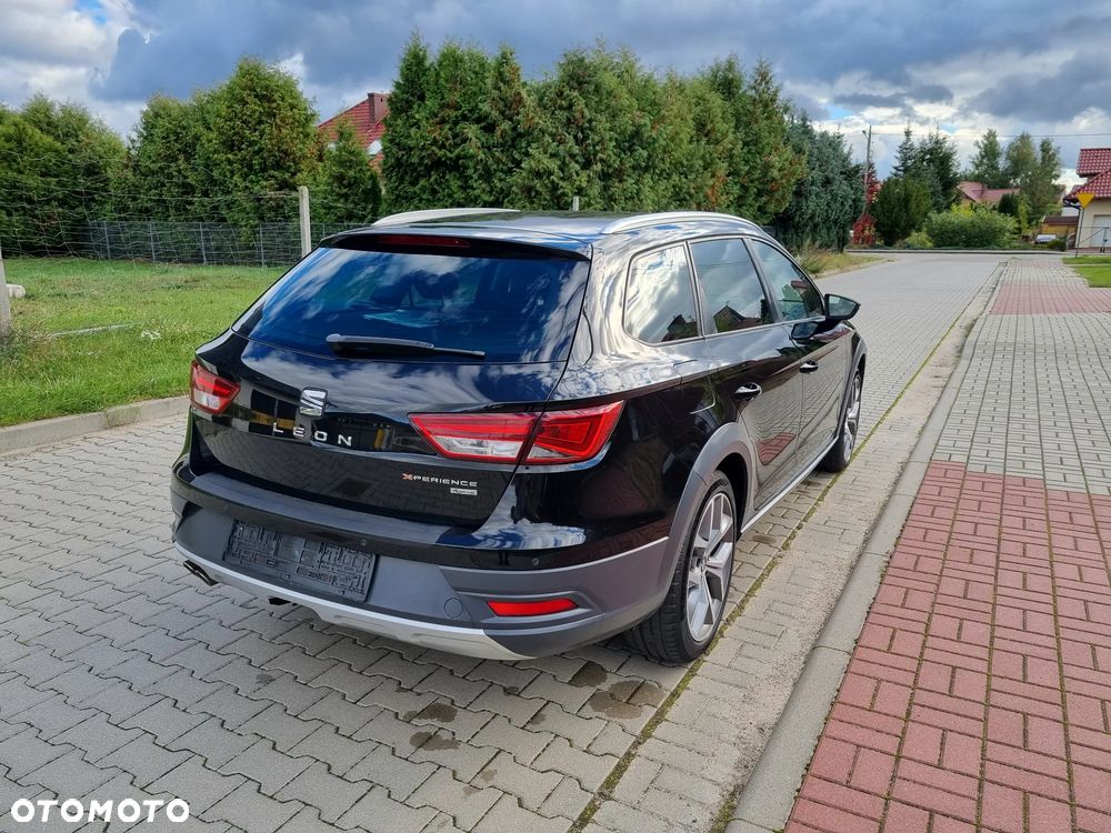 Seat Leon Sportstourer 2.0 TDI Style S&S 4Drive EU6 - 4