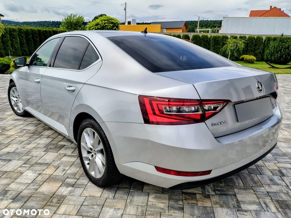 Skoda Superb 2.0 TDI L&K DSG7 - 2