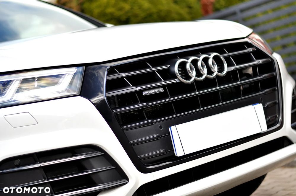 Audi Q5 40 TDI quattro S tronic S line business - 8