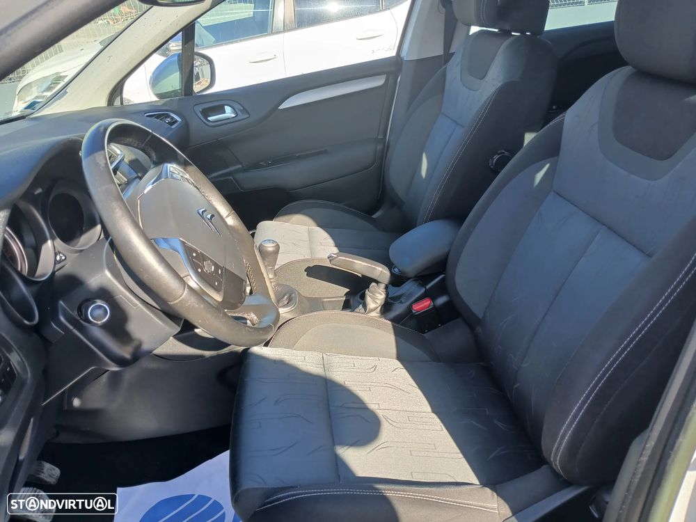 Citroën C4 1.6 HDi Seduction - 15