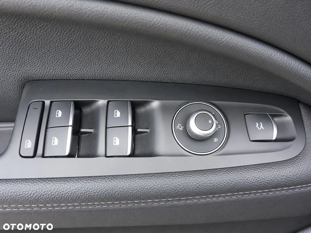 Alfa Romeo Stelvio 2.0 Turbo Veloce Q4 - 24