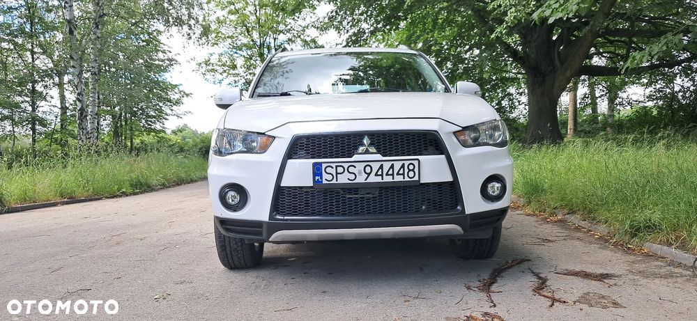 Mitsubishi Outlander 2.2 DI-D 4WD Invite - 27