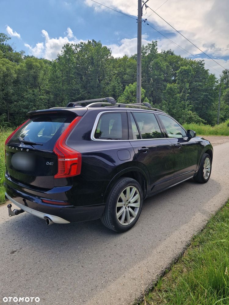 Volvo XC 90 - 2