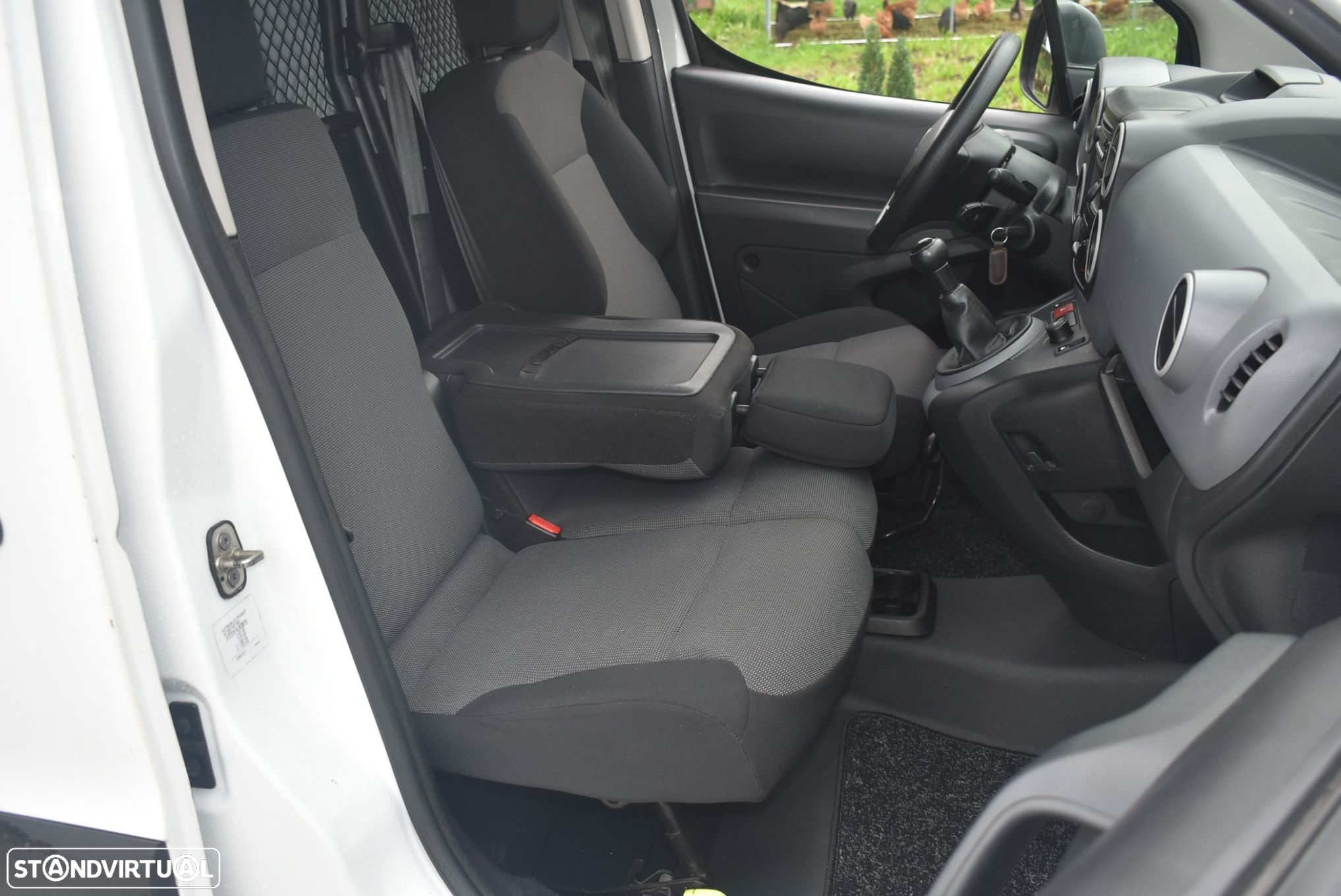 Peugeot Partner Outro - 10