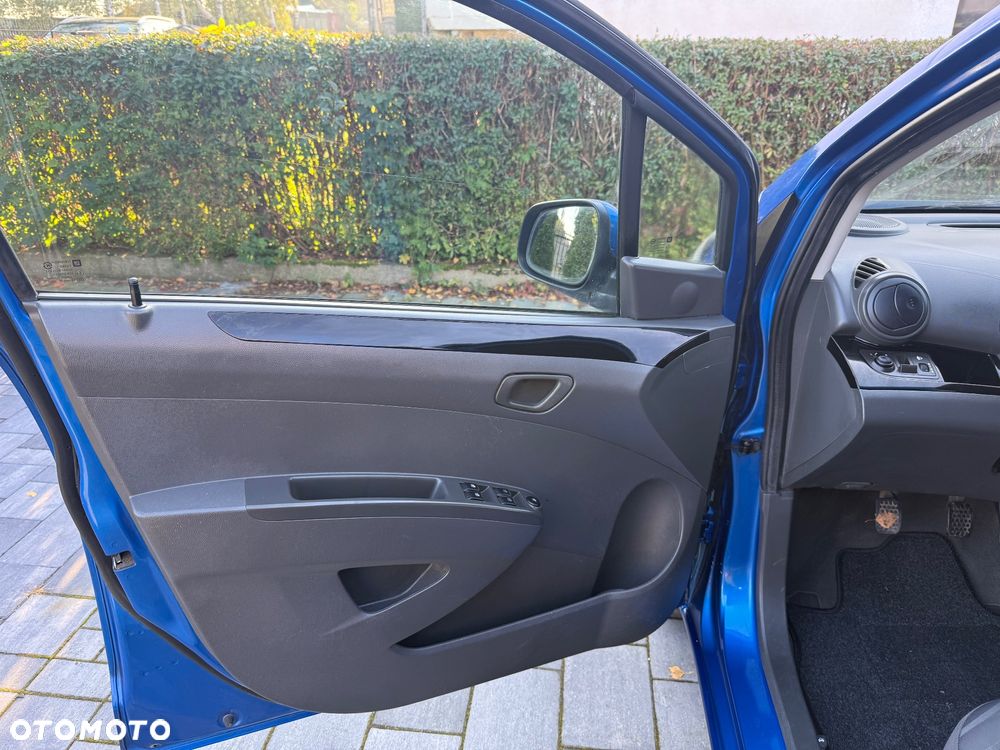 Chevrolet Spark 1.2 LS+ - 27