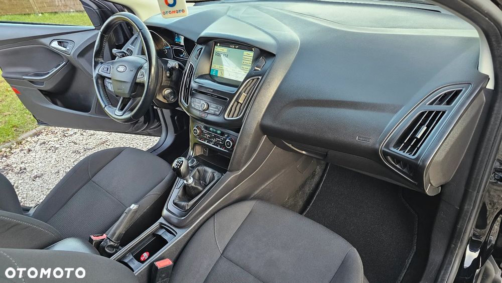 Ford Focus 1.5 EcoBoost Active - 10
