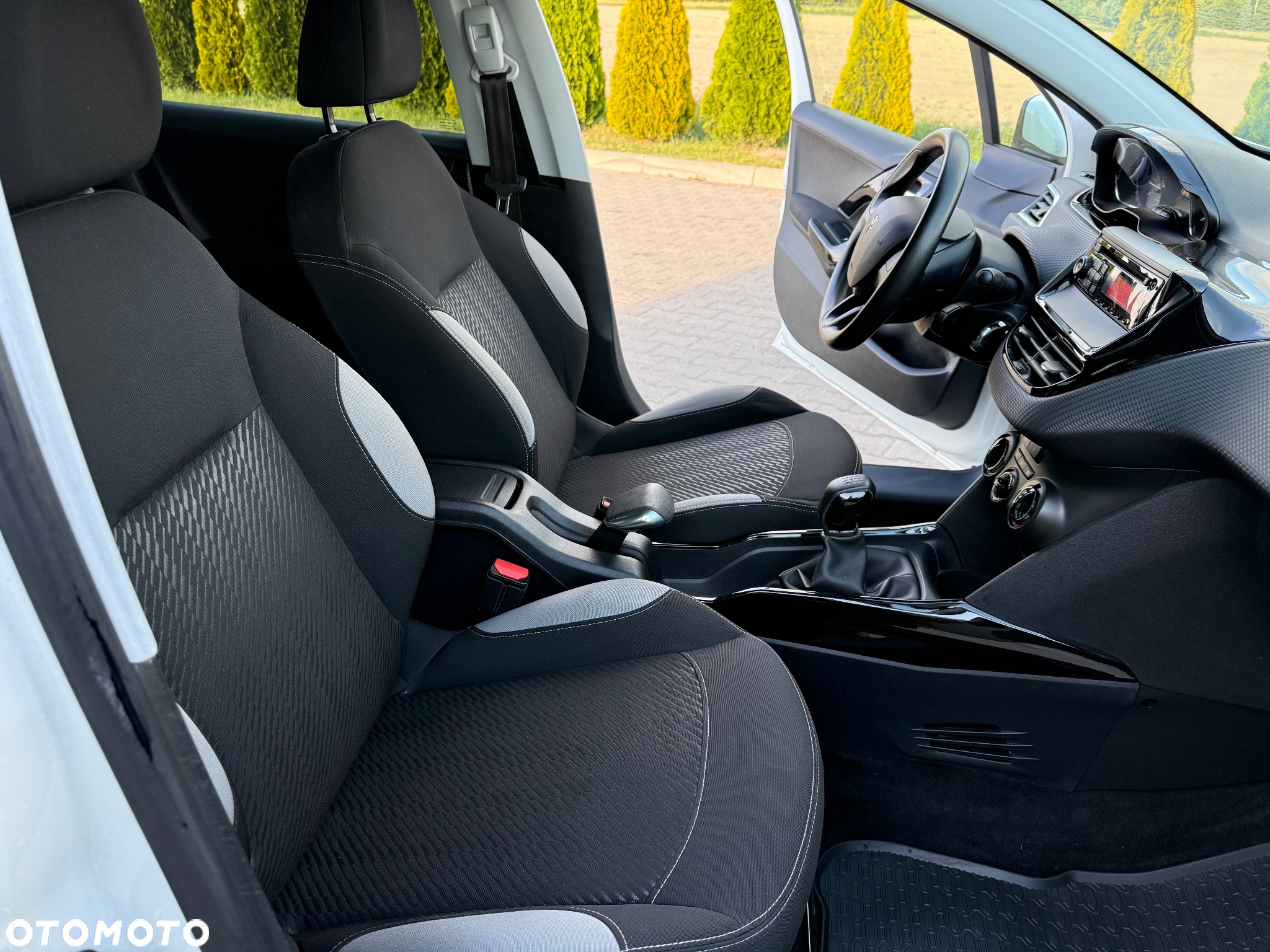 Peugeot 2008 1.2 Pure Tech Access - 20