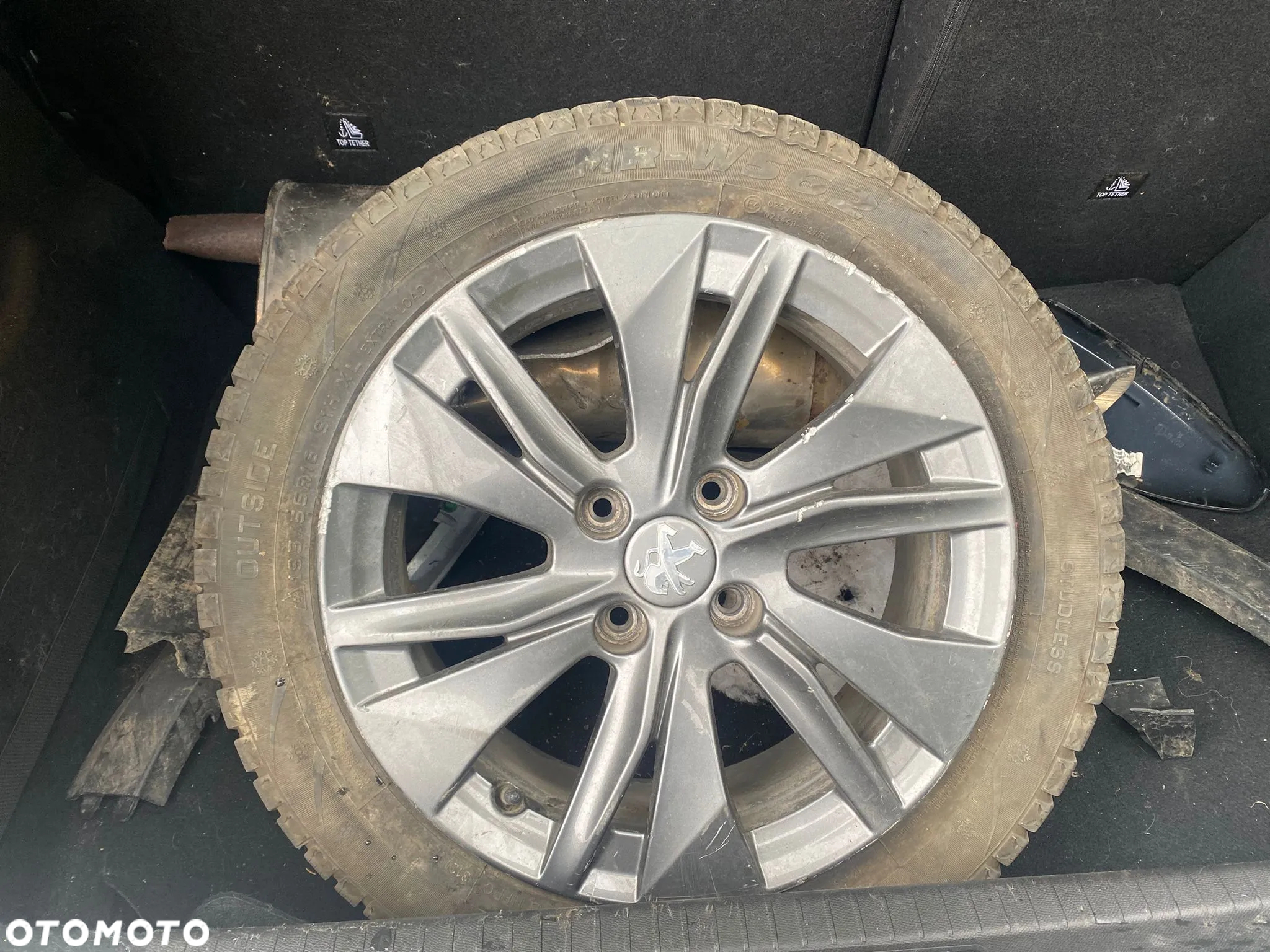 Peugeot 208 1.2 PureTech Active S&S EAT8 - 19