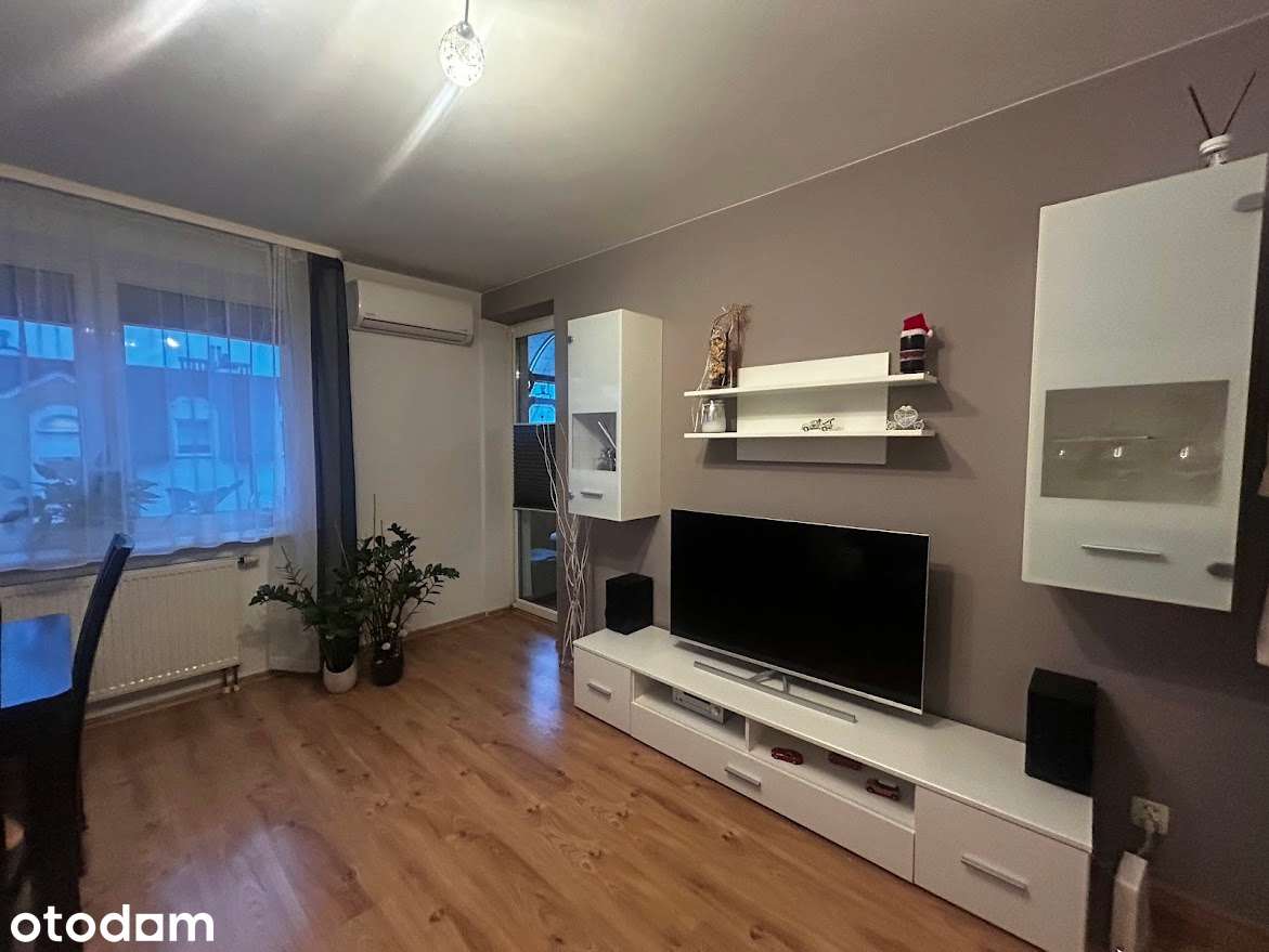Na sprzedaż 2-pokojowe mieszkanie 42,9m2 w Ząbkach ul. Reymonta 29B
