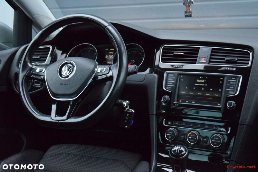 Volkswagen Golf Variant - 25