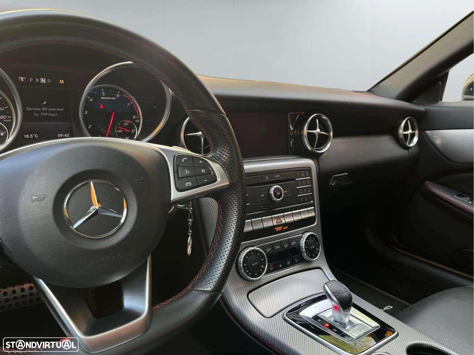 Mercedes-Benz SLC 43 AMG - 14