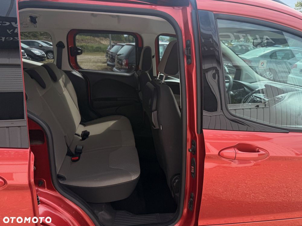 Ford Tourneo Courier 1.0 EcoBoost Ambiente - 20